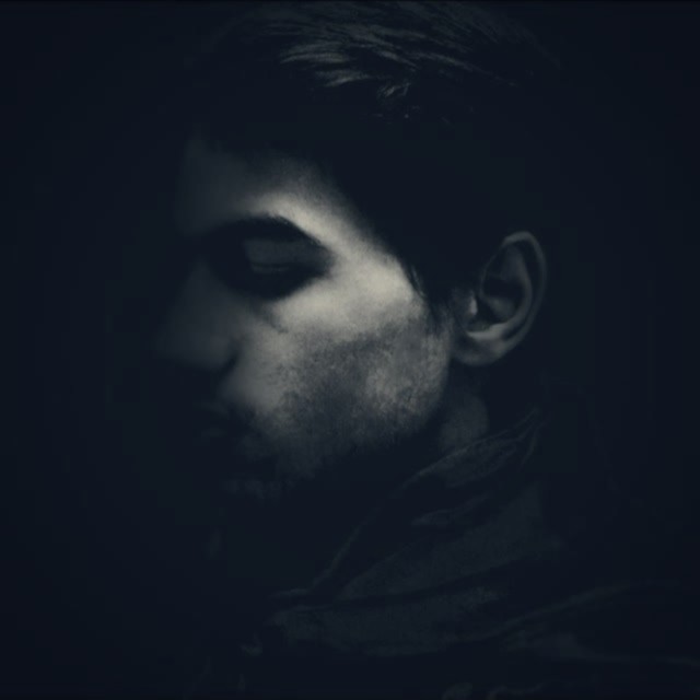 تصویر نویسنده